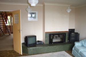 Lounge- click for photo gallery